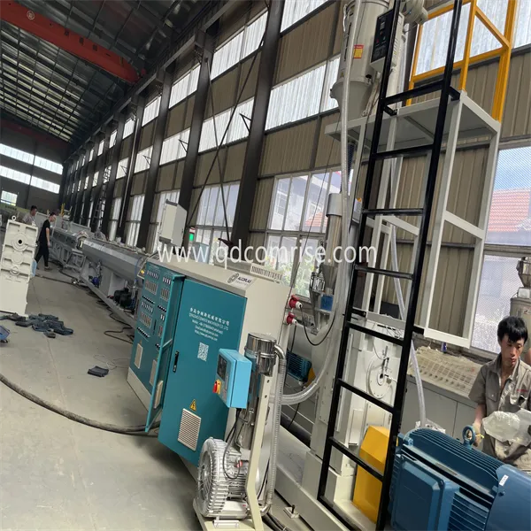 تعهد Comrise Company ملايين أوامر Mace Pipe Bustusion 3Layers من عميل واحد.